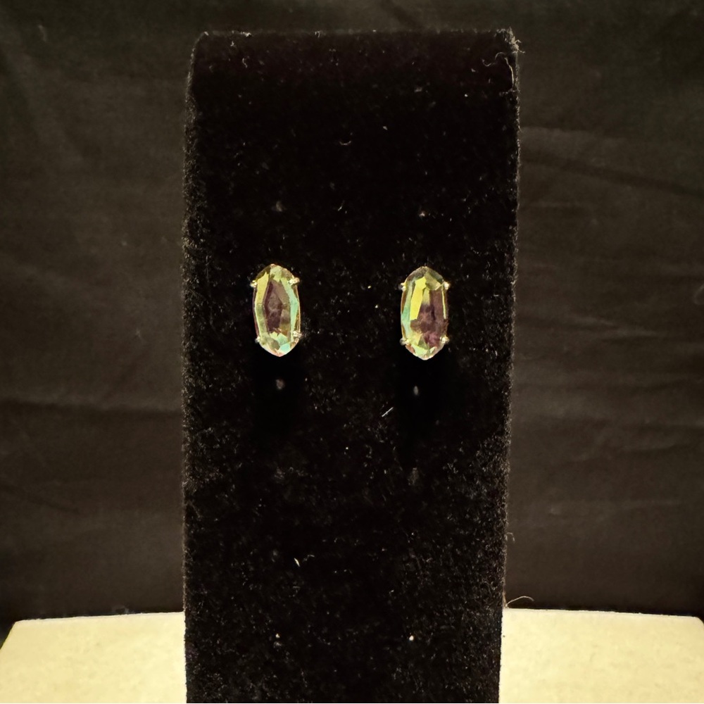 Kendra Scott | Ellie Iridescent Stud Earrings